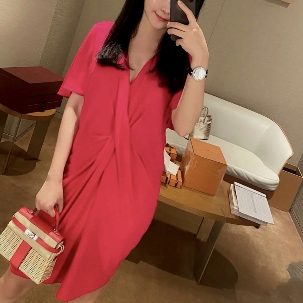 Lanvin 2015 Pink Crepe Loose Fit Twist Front Drape Dress